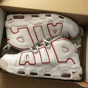 Nike Uptempo